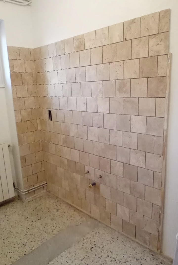 Parement mur en Travertin 15 x 15 cm collée